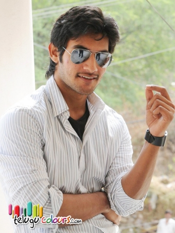 Aadi New pics