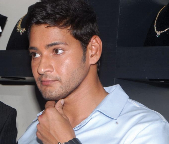 Mahesh Babu at Jos Alukas