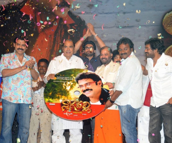 Nagavalli songs Released