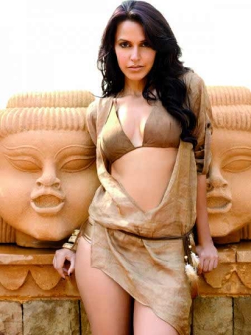 Neha dupia spicy pics